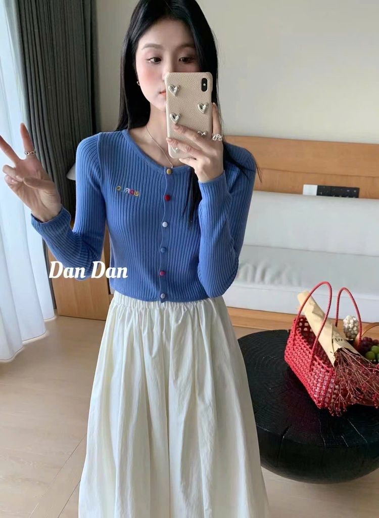 LEN5485 KHOÁC LEN NÚT BỌC MÀU (HỒNG TÍM) 0186