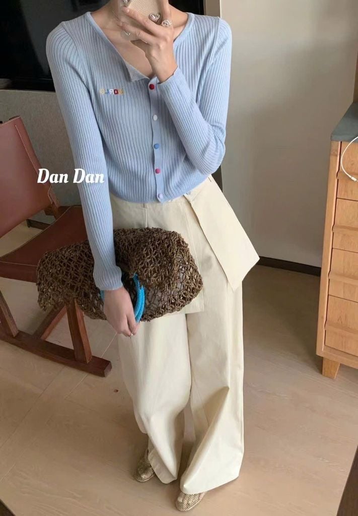 LEN5485 KHOÁC LEN NÚT BỌC MÀU (HỒNG TÍM) 0186