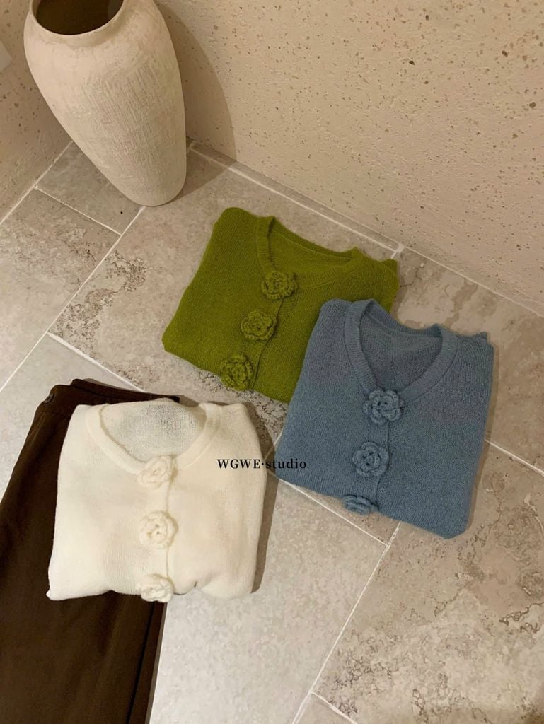 LEN5643 -  LEN MỎNG TAY DÀI  NÚT BẤM HOA 7469 - MÀU XANH LÁ