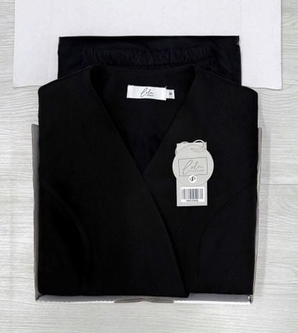 SHE4754 - SET ÁO SÁT NÁCH - CHÂN VÁY LƯỚI XÒE