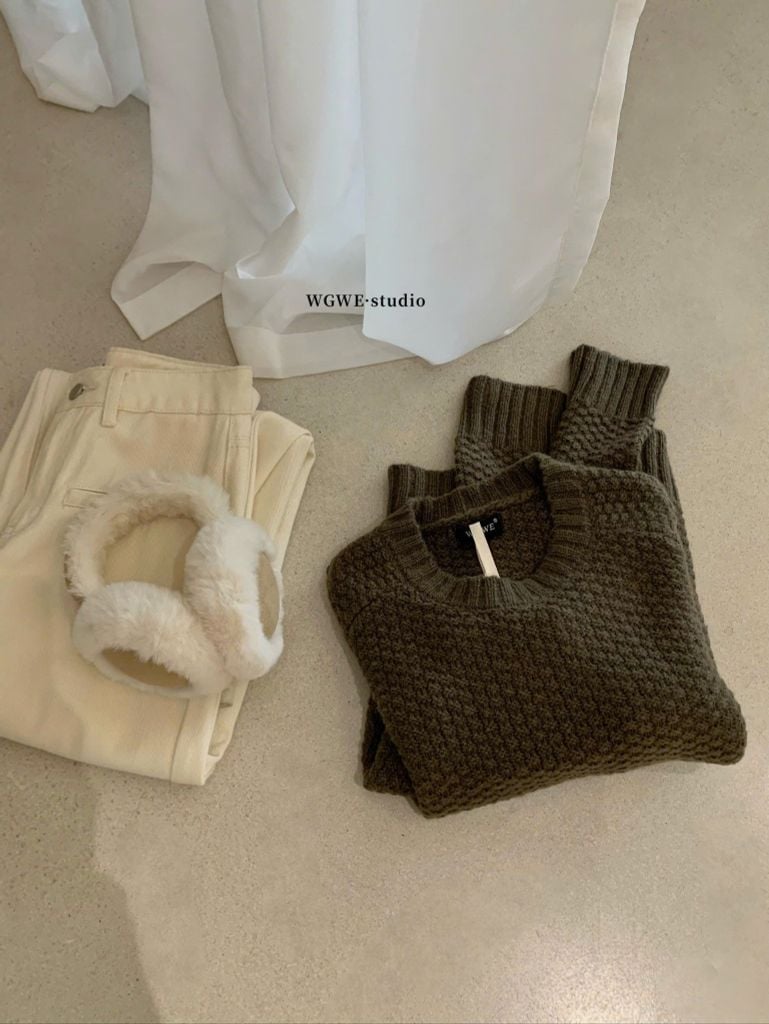 LEN5703 ÁO LEN TAY DÀI WGWE (NÂU RÊU) 7811