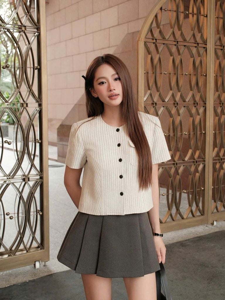 VGU2019 SET ÁO SỌC PHỐI TÚI - C.VÁY XẾP LI NGẮN