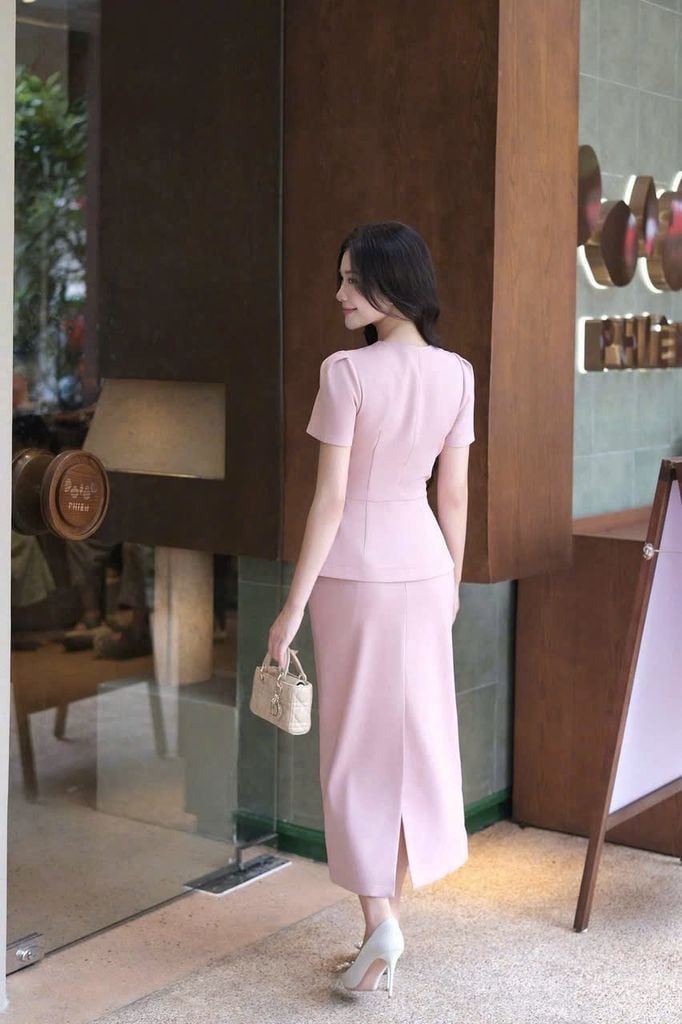 SKY9715 SET CÔNG SỞ PHỐI NÚT K.LOẠI - CHÂN VÁY A HỒNG (KO KÈM NỊT)