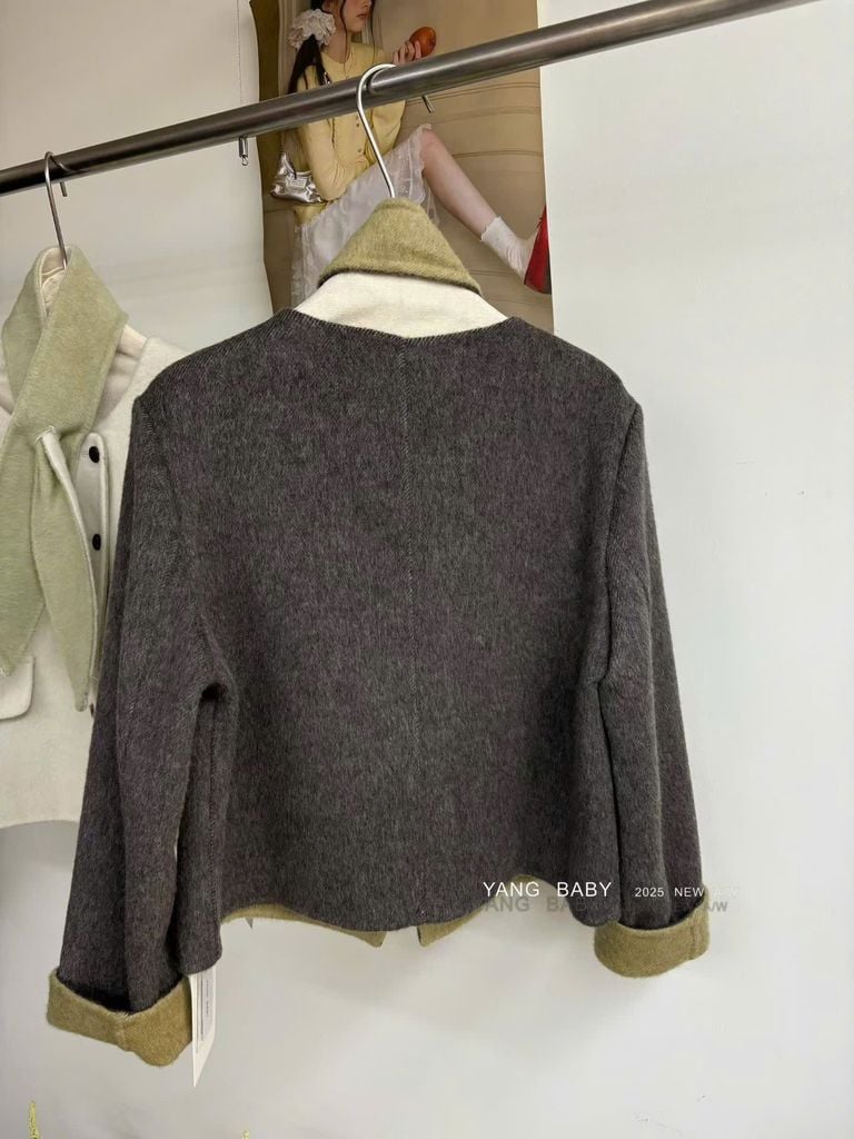 LEN6046 KHOÁC DẠ CỪU PHỐI MÀU KÈM KHĂN (XÁM) 26336