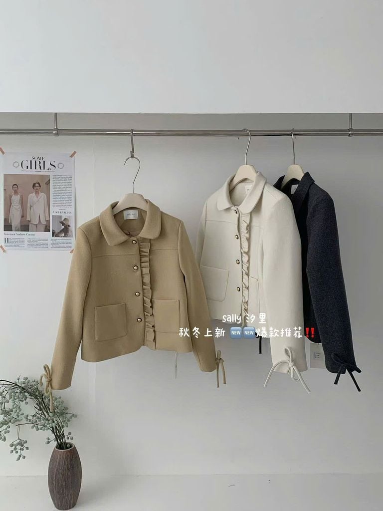 LEN6031 KHOÁC DẠ CỪU VIỀN BÈO CỔ SEN (Vàng ĐẬM) 57859