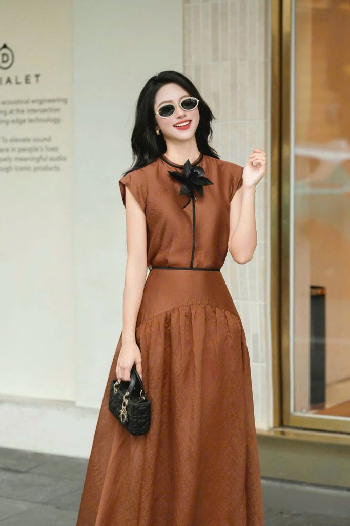 VGU2076 SET CAM TAY HẾN ĐÍNH HOA - CHÂN VÁY DÀI