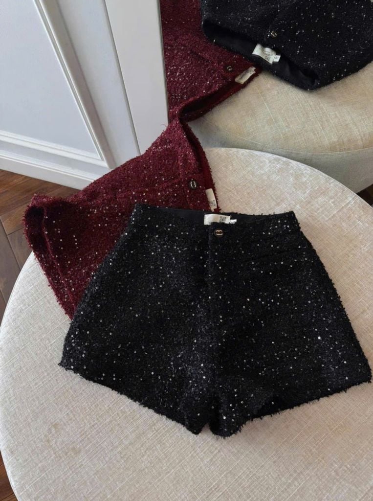 TB9808 QUẦN DẠ SHORT KIM SA (ĐỎ ĐÔ)