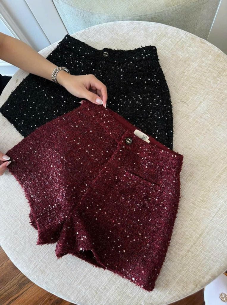 TB9808 QUẦN DẠ SHORT KIM SA (ĐỎ ĐÔ)