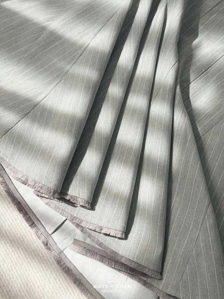 VGU2102 ĐẦM SỌC CỔ SƠMI PHỐI NÚT FORM NGẮN XÒE