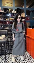 SKY9859 SET THUN ÁO CỔ TIM THÊU CHỮ - CHÂN VÁY DÀI (XÁM)