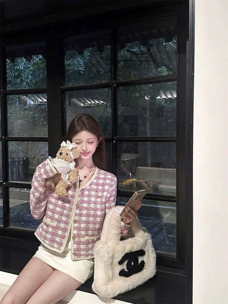 KS1709 KHOÁC DẠ TWEED CARO NÚT K.LOẠI (XÁM TRẮNG)