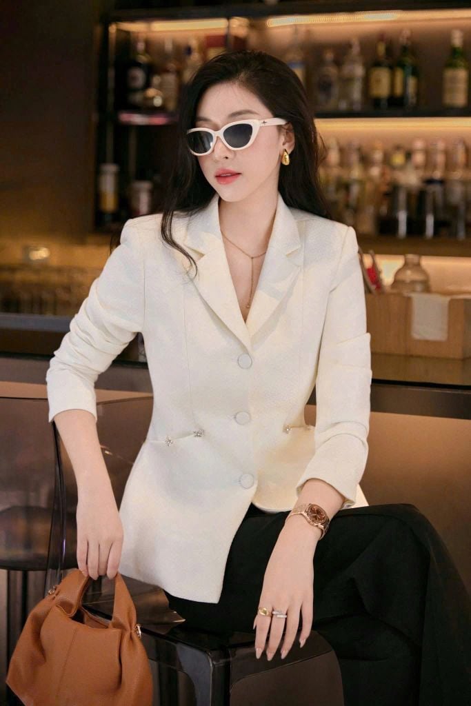 KS1751 - SET ÁO VEST TÚI ĐÍNH NƠ - QUẦN TÂY ĐEN