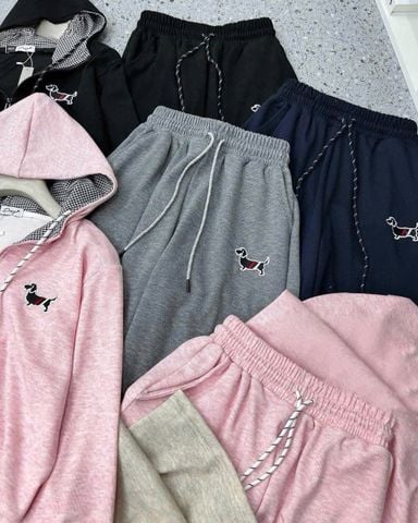 SKY9903 - SET BỘ ÁO KHOÁC THÊU LOGO CÚN + QUẦN DÀI ( MÀU HỒNG)