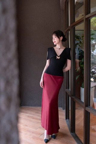 SKY9897 - SET ÁO KIỂU BODY ĐÍNH TAG BƯỚM - CHÂN VÁY ĐỎ