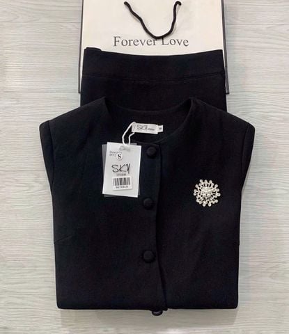 SKY6012 SET CÔNG SỞ NÚT BỌC CHÂN VÁY DÀI + TAG ĐÁ (ĐEN)