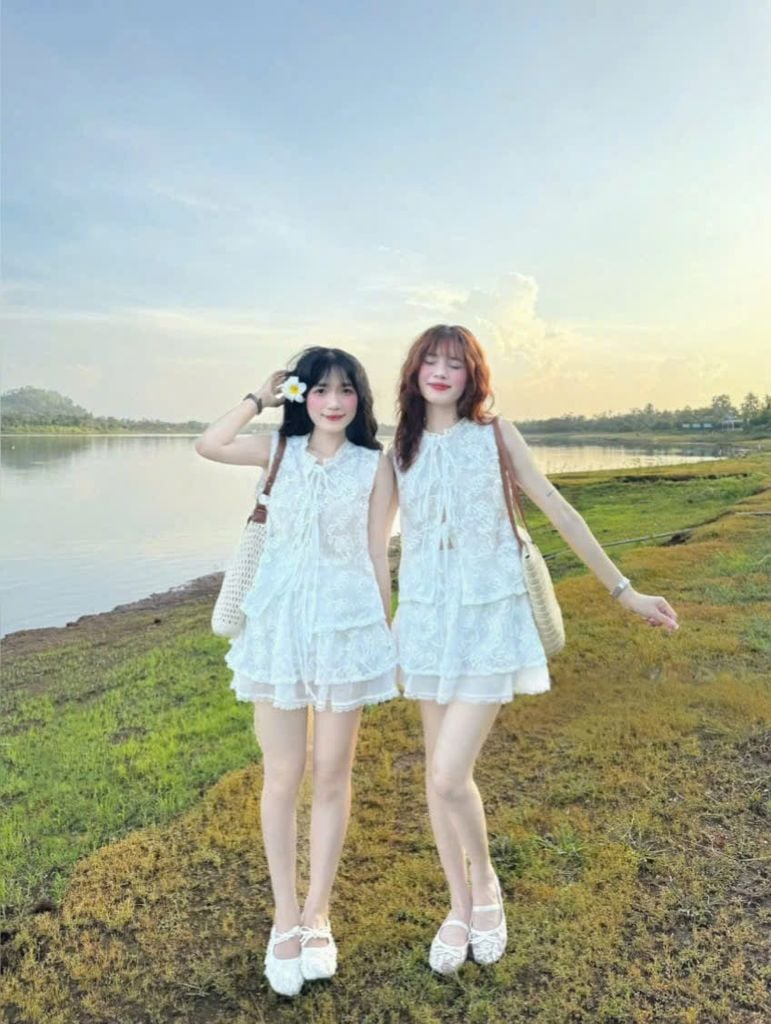 VGU0650 - SET REN TRẮNG + ÁO 2 DÂY