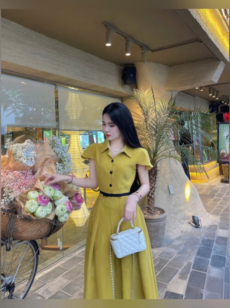 VGU0732 - ĐẦM DÀI XẾP LY VIỀN NƠ EO - MÀU VÀNG