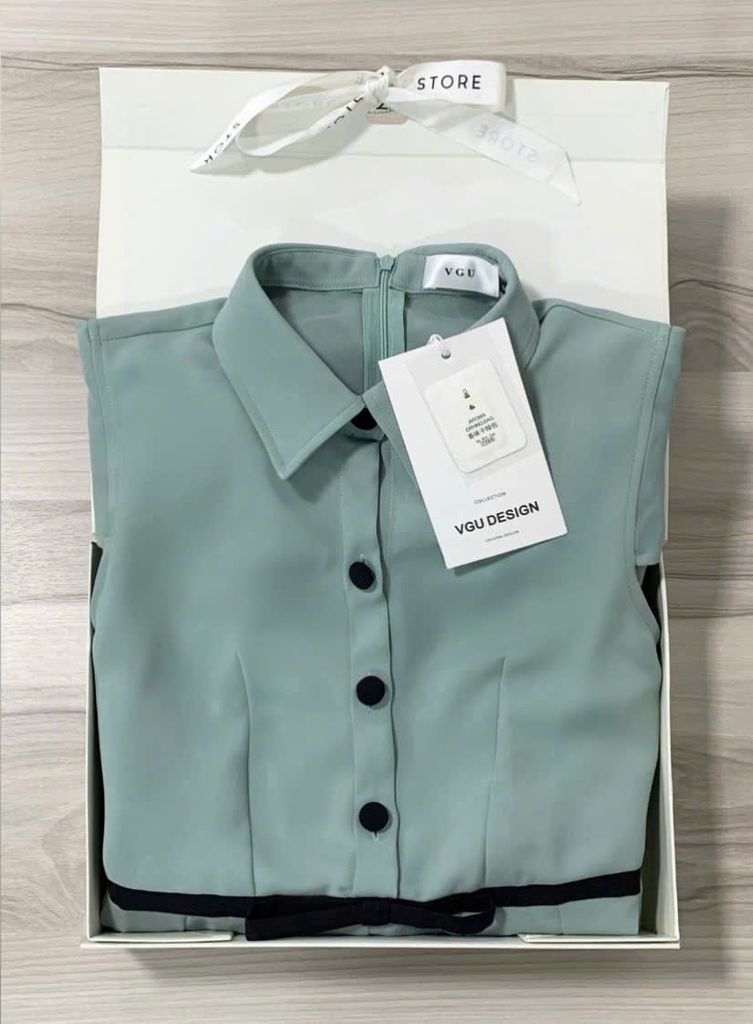 VGU0731 - ĐẦM DÀI XẾP LY VIỀN NƠ EO - MÀU XANH