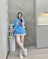 VGU0813 - SET ÁO THUN IN HELLO KITTY - CHÂN VÁY PHỐI VIỀN REN