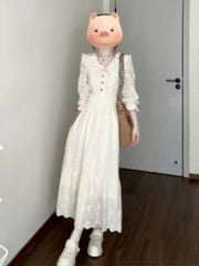 VGU1200 ĐẦM HOA THÊU TAY DÀI CỔ BÈO CAO CẤP