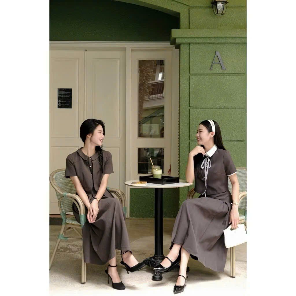 KS1154 SET SƠMI NÚT NGỌC CỔ PHỐI NƠ, CV DÀI (XÁM)