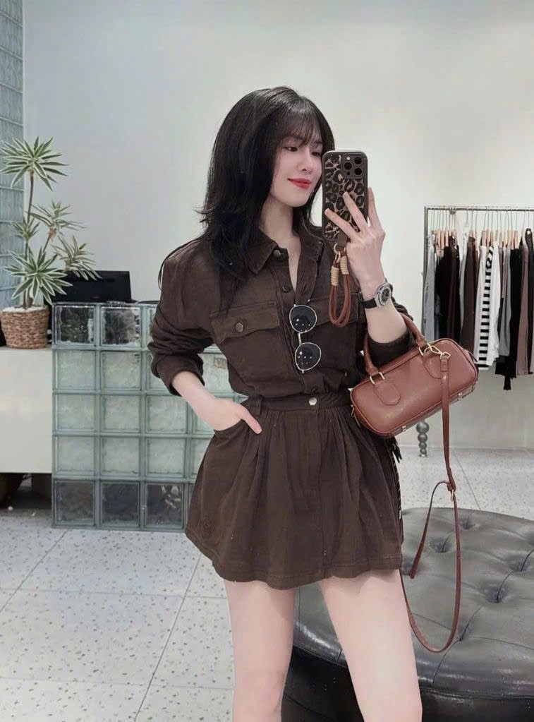 TB8196 - SET ÁO SƠ MI TAY DÀI + CHÂN VÁY NGẮN - MÀU NÂU