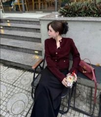 VGU1645 - SET ÁO LEN ĐỎ + CHÂN VÁY DÀI ĐEN