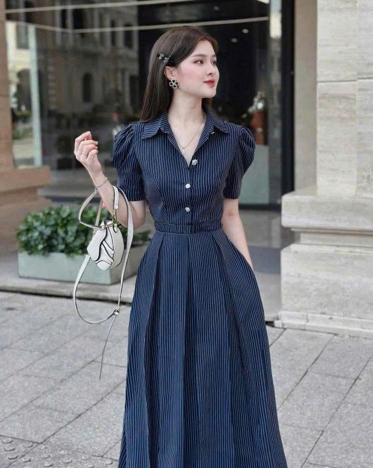 VGU1702 - ĐẦM TAY BỒNG SỌC XANH