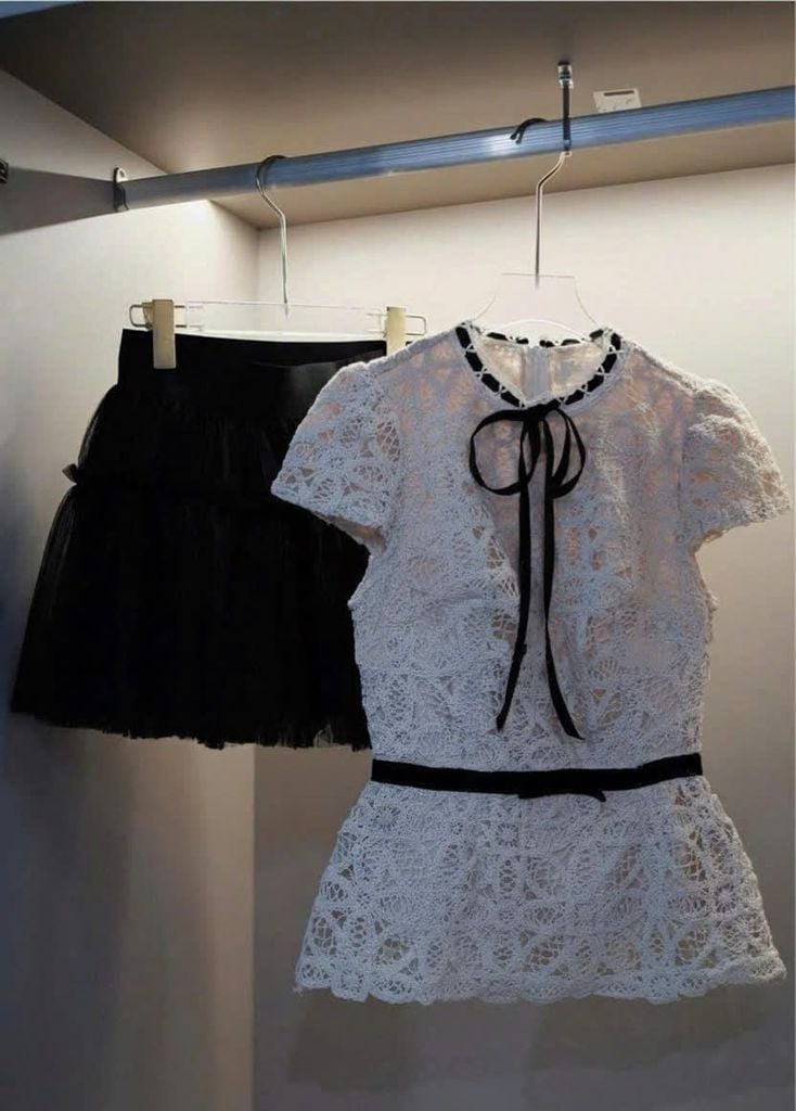 VGU1943 ÁO REN TK CỔ ĐAN DÂY THẮT NƠ (LẺ)