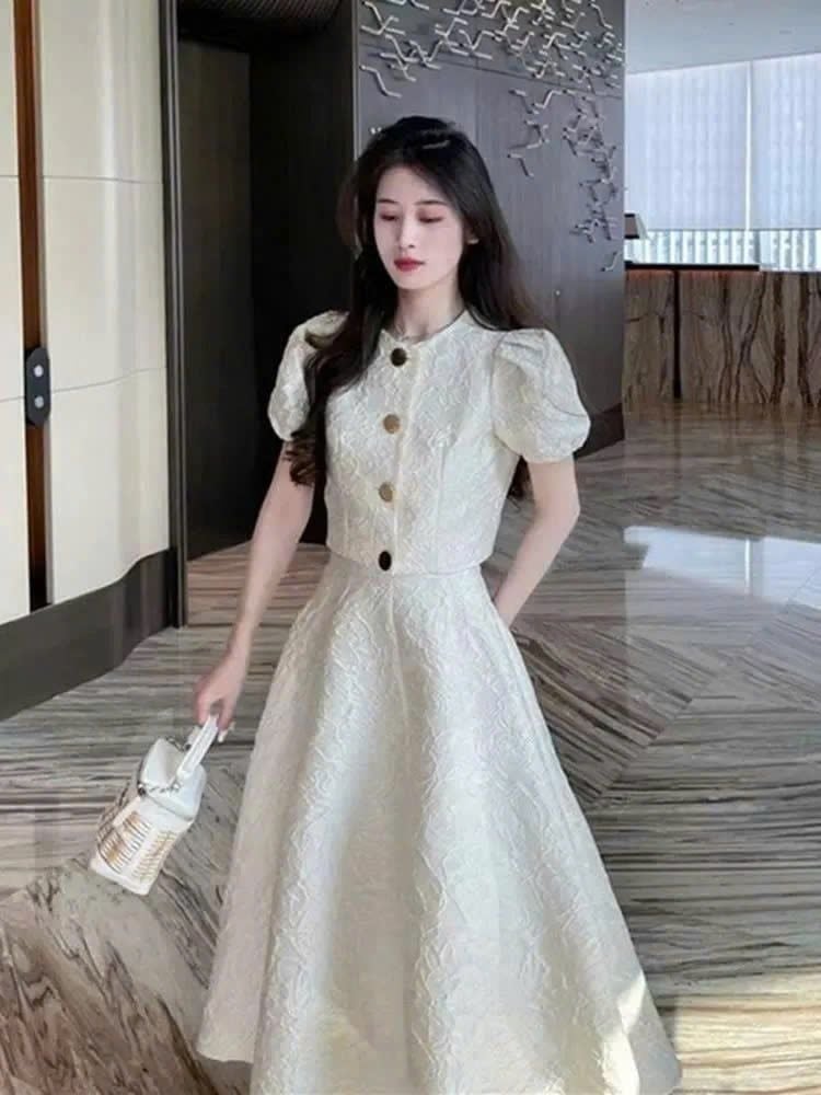 VGU1996 SET ÁO HOA VÂN NỔI TAY PHỒNG - CHÂN VÁY XÒE