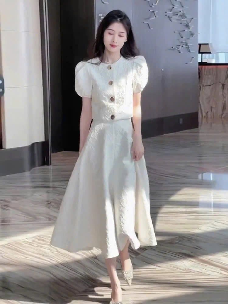 VGU1996 SET ÁO HOA VÂN NỔI TAY PHỒNG - CHÂN VÁY XÒE