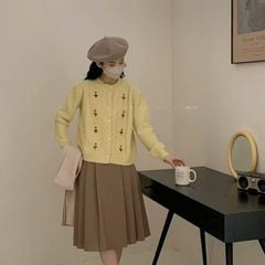 LEN5919 ÁO LEN TAY DÀI THÊU HOA (VÀNG)