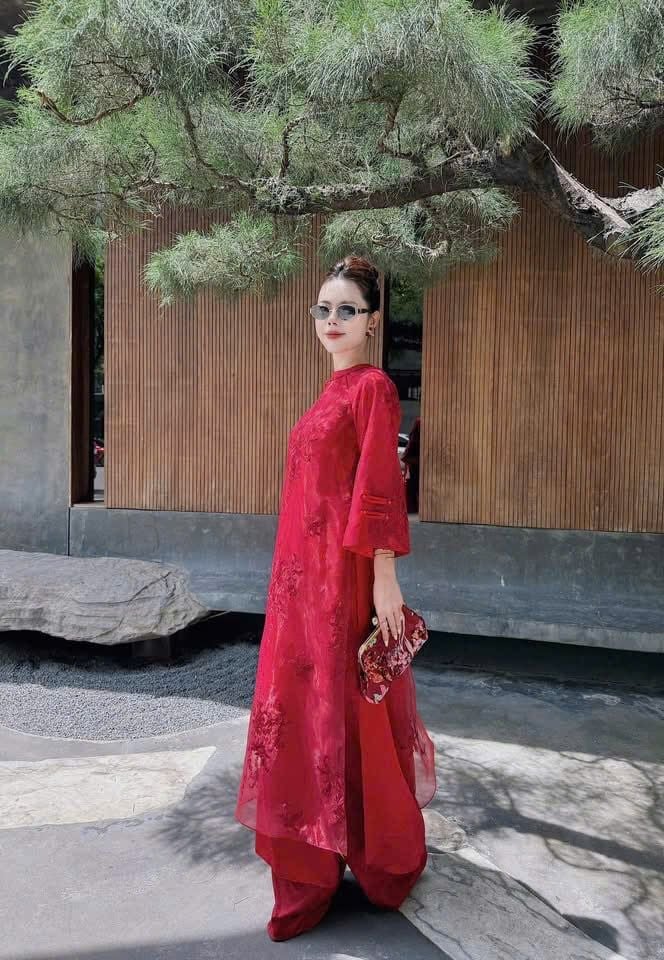 SKY9747 SET ÁO DÀI THÊU H.TIẾT 2TÀ - QUẦN DÀI CAO CẤP (FULL ĐỎ)