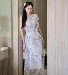 VGU0755 ĐẦM LỆCH VAI ĐÍNH HOA (TÍM )