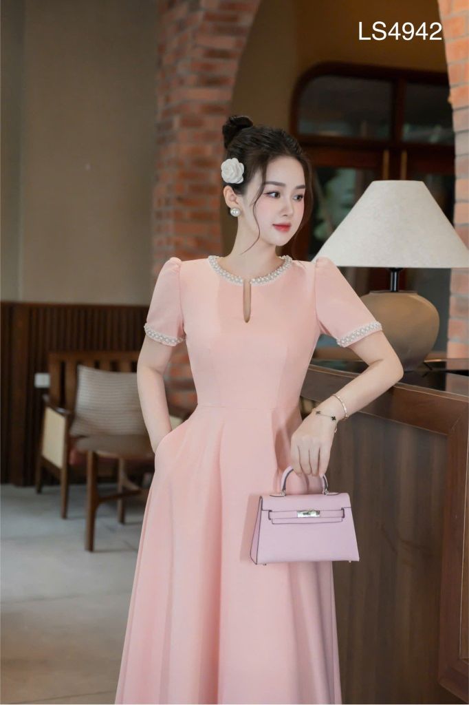 VGU0763 ĐẦM DÀI  CỔ ĐÍNH ĐÁ  ( HỒNG )