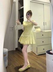 VGU0803 ĐẦM CỔ SƠ MI ĐÍNH NƠ ( VÀNG )