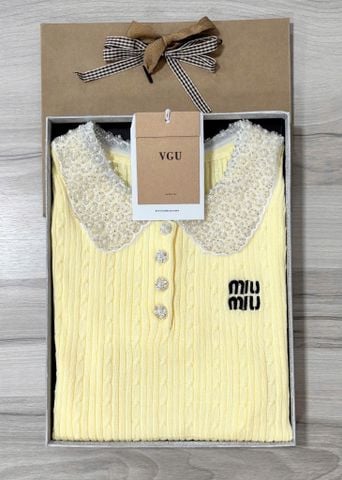 VGU1129 ÁO LEN THÊU CHỮ MINMIN (VÀNG ) ÁO LẺ