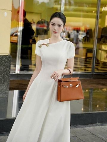 VGU1136 ĐẦM DÀI KÈM TAG (KEM)