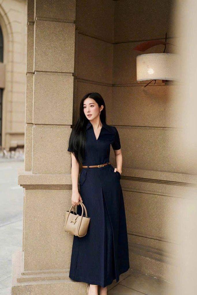 SKY9002 ĐẦM SƠ MI CỔ SẺ V KÈM NỊT (XANH ĐEN )