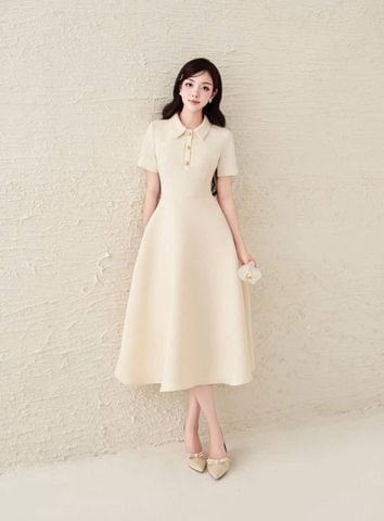 TB5813 ĐẦM SƠ MI ĐÍNH NÚT (KEM)