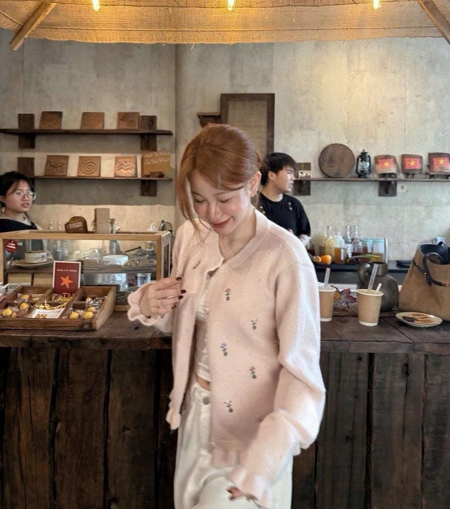 LEN3947 ÁO LEN HOA VIỀN BÈO (HỒNG)