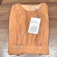 OAK0150 ĐẦM DÀI TK ÔM EO ĐÍNH NÚT (NÂU)