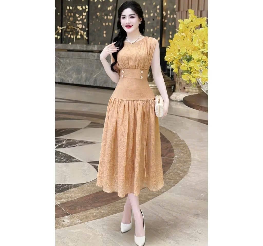 OAK0150 ĐẦM DÀI TK ÔM EO ĐÍNH NÚT (NÂU)