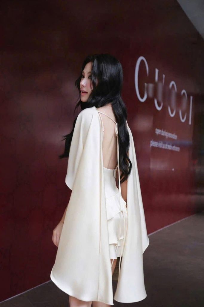 SKY9376 ĐẦM 2 DÂY KÈM CHOÀNG (ĐEN )