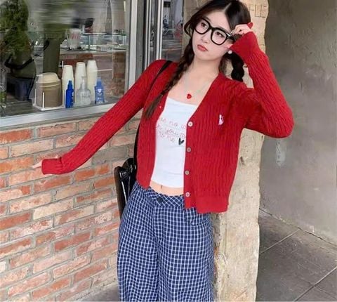 LEN4481 - ÁO KHOÁC LEN NGỰA THỪNG CỔ V - ĐỎ