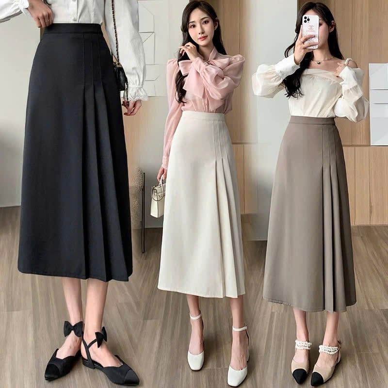 TB9510 CHÂN VÁY DÀI XẾP LY (KEM )