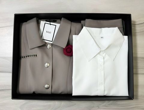 VGU2061 SET ÁO ĐÍNH HOA +CV DÀI KO KÈM NỊT (SET 3 MÓN ) XÁM