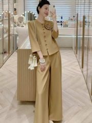 VGU2070 SET ÁO TAY DÀI PHỐI NÚT ĐÍNH HOA NGỰC