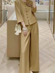 VGU2070 SET ÁO TAY DÀI PHỐI NÚT ĐÍNH HOA NGỰC