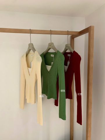 LEN6144 ÁO LEN TAY DÀI CỔ V (VÀNG) 6858